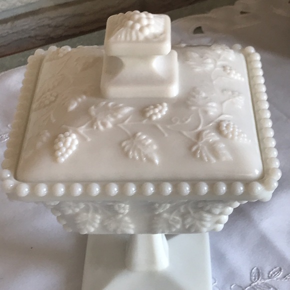 Grandma’s Elegant Milk Glass Candy Dish - Picture 11 of 11